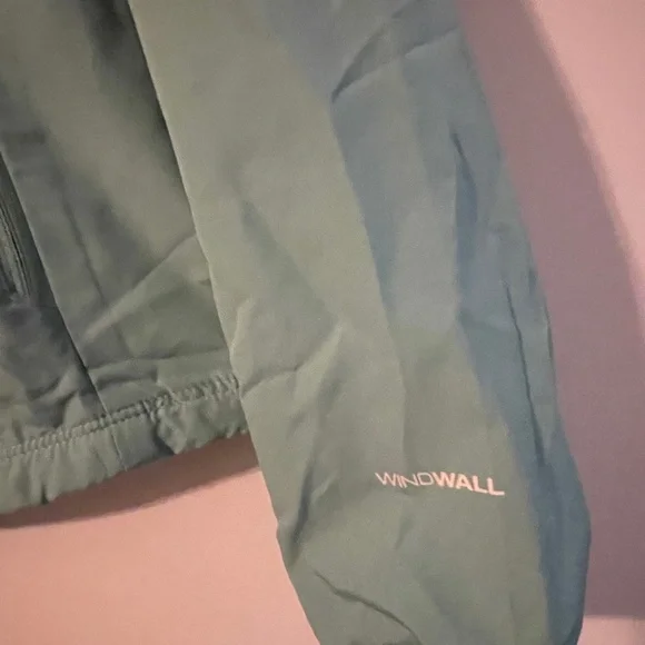 North Face Womens Flyweight Hoodie Jacket Windbreaker Wasabi Size S - Picture 4 of 10